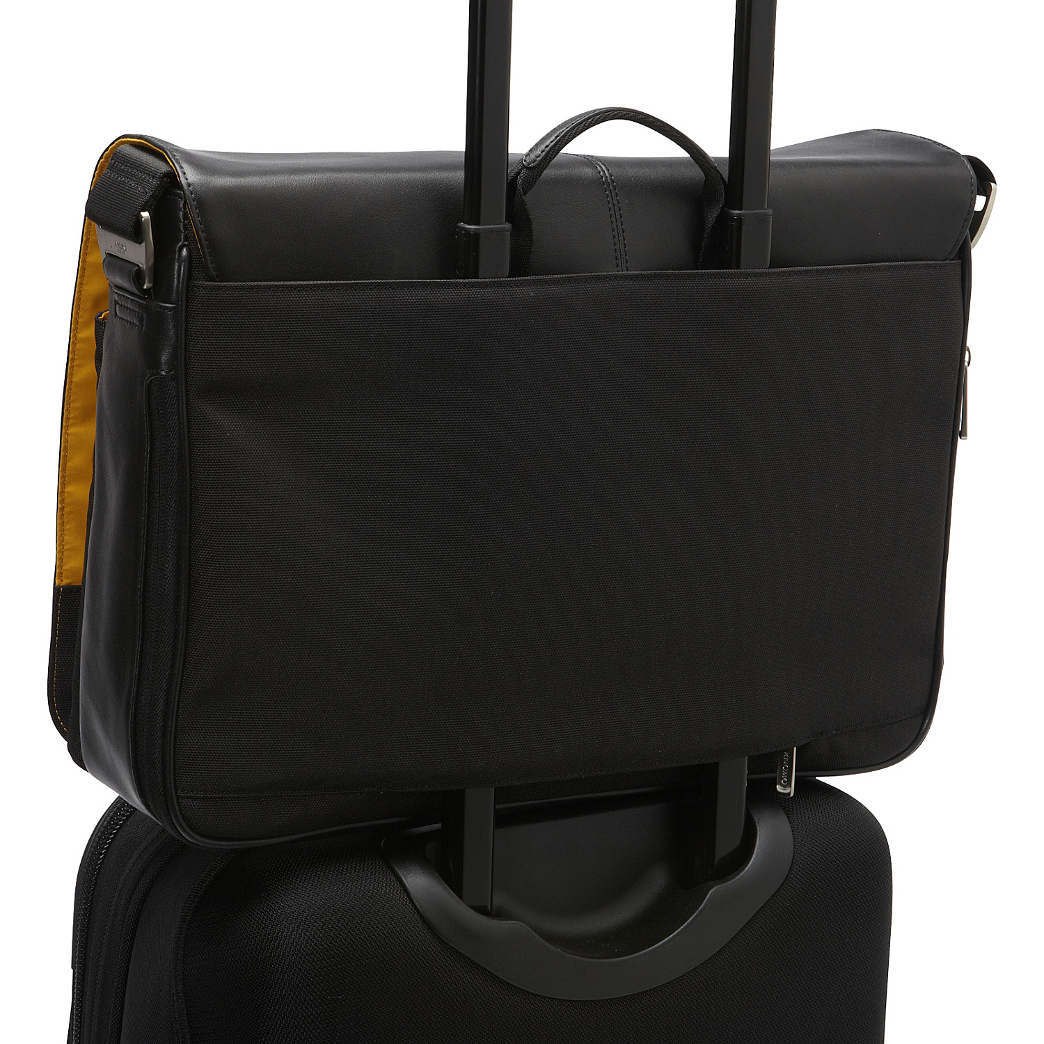 Bungo 15.6" Laptop Messenger