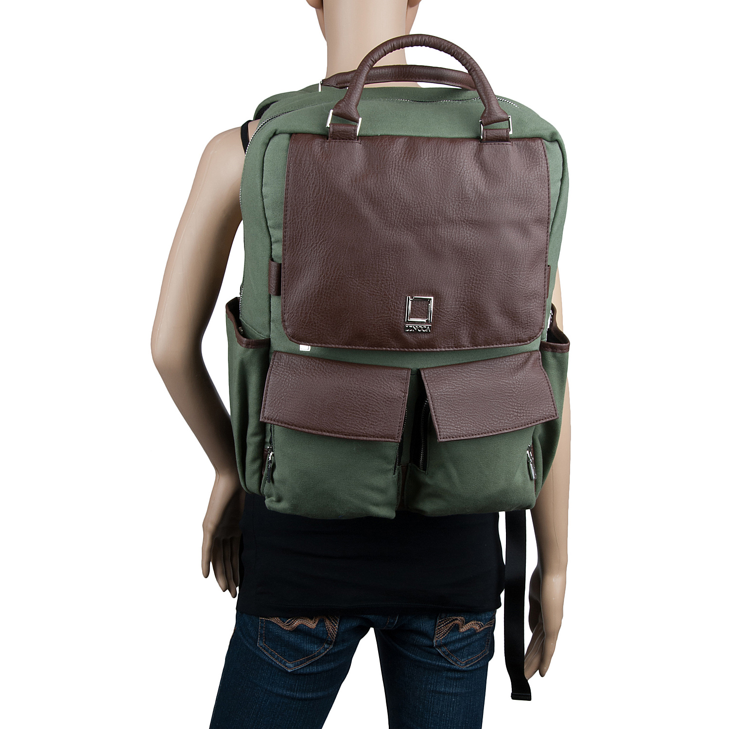 Novo Laptop Traveler's Backpack