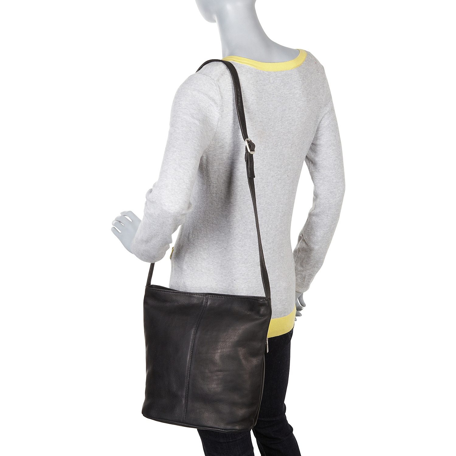 Vaquetta Shoulder Bag with Front Zipper