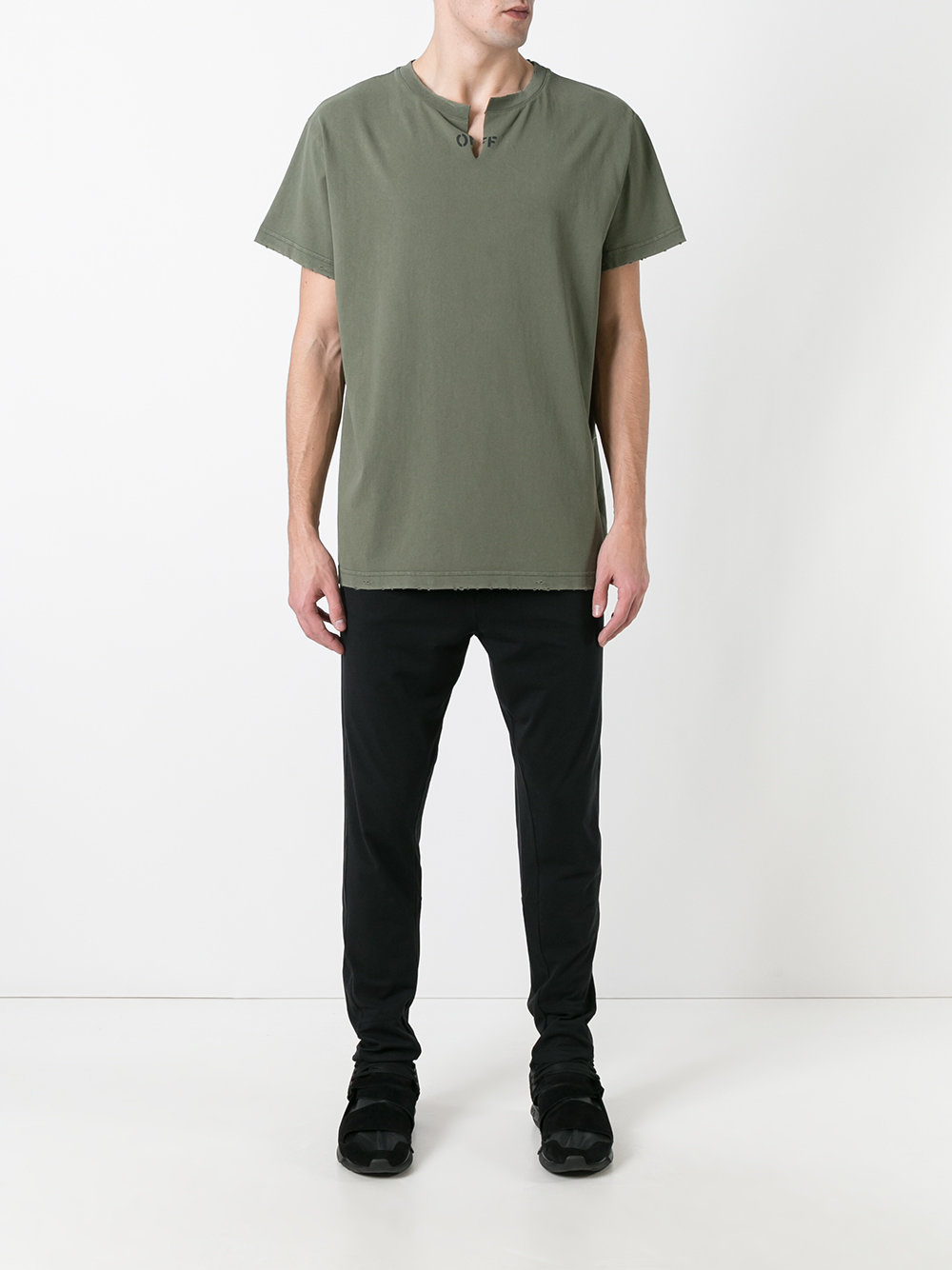 collar cut T-shirt 