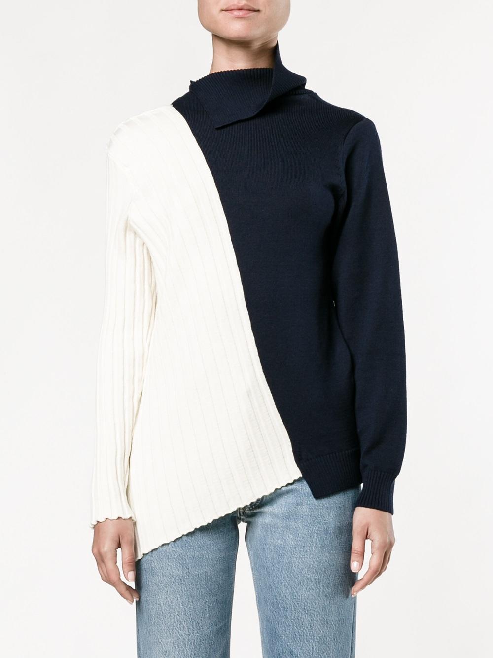 Asymmetric Knit with Rear Ties