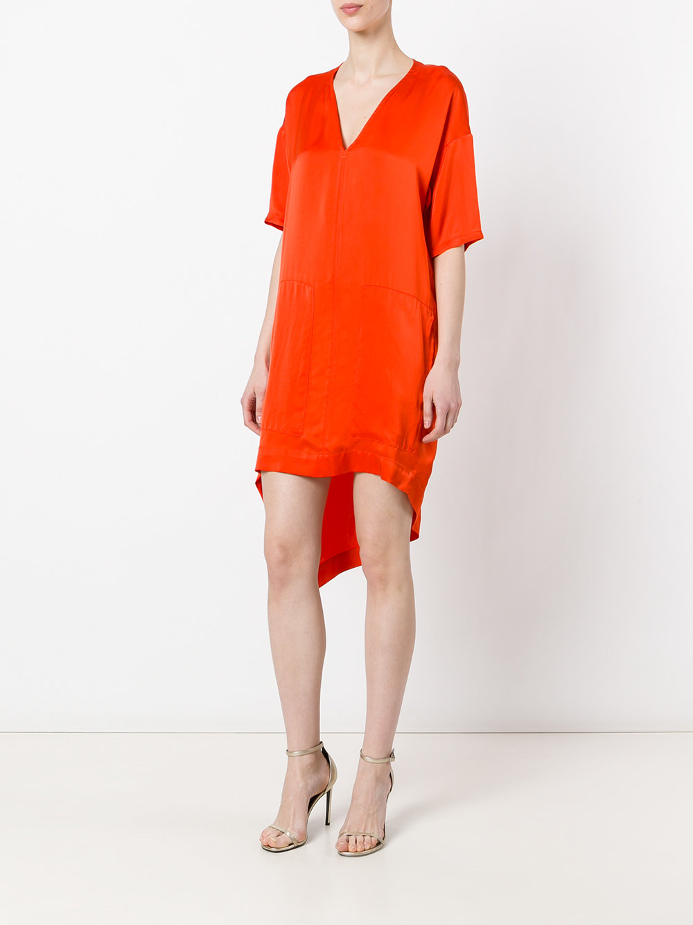elongated back T-shirt dress