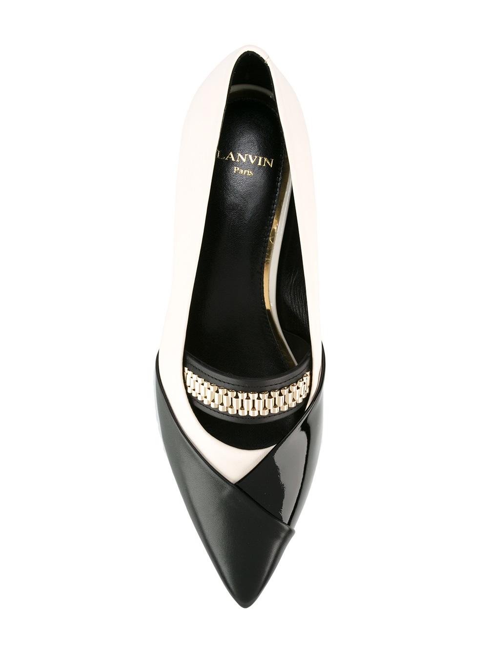 chain vamp two-tone pumps