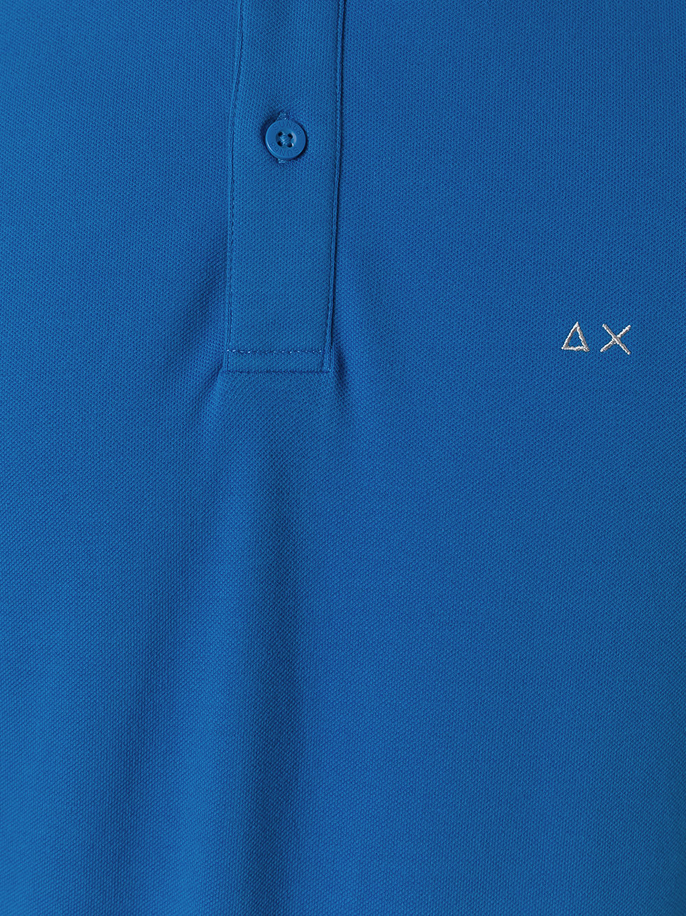 contrast polo shirt