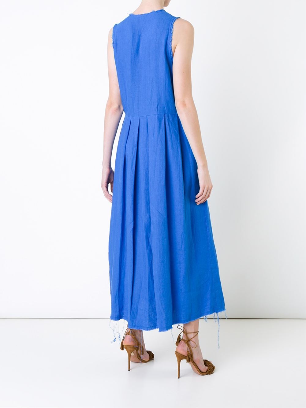 pleated sleeveless dress