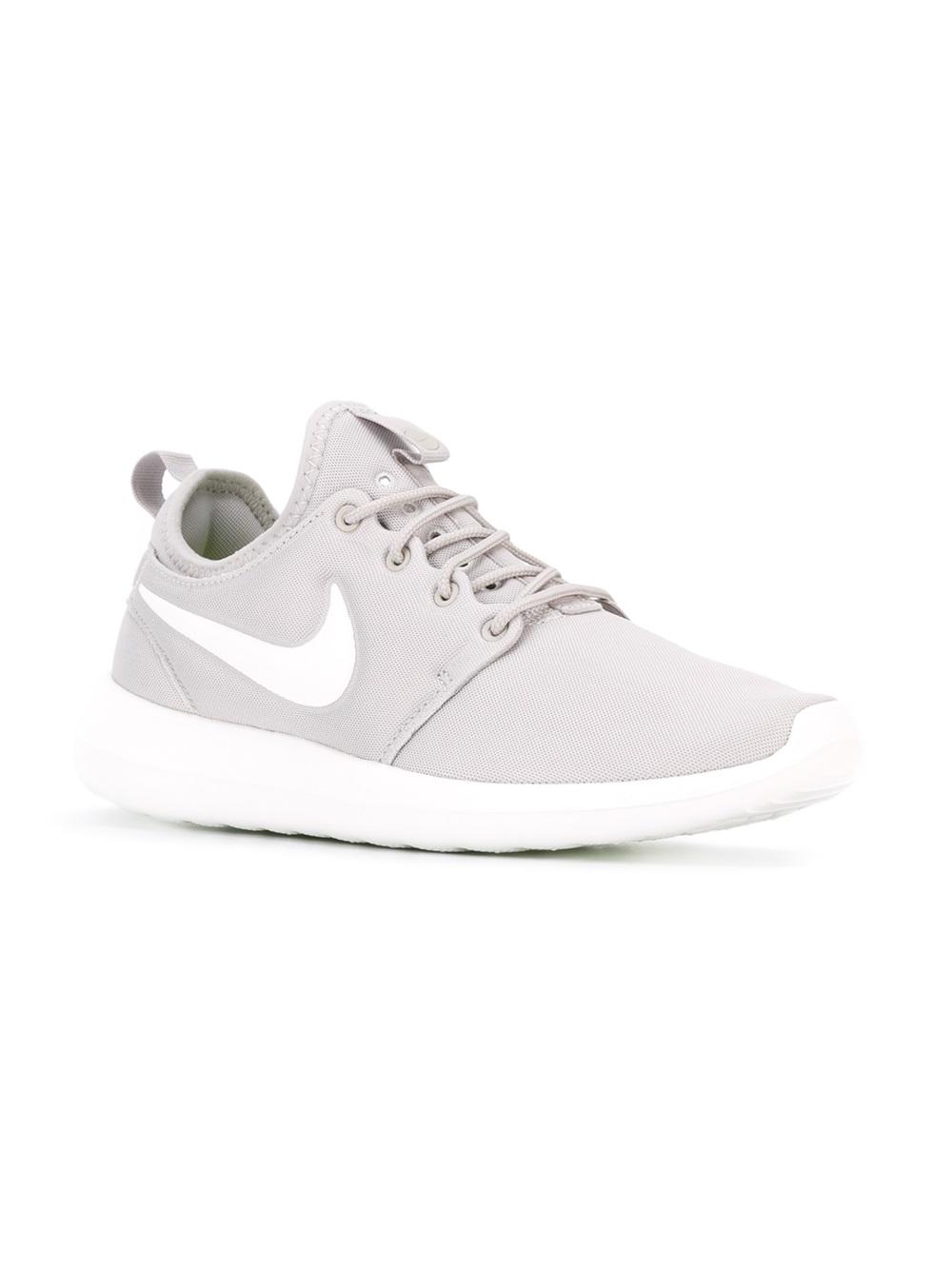'Roshe Two' sneakers