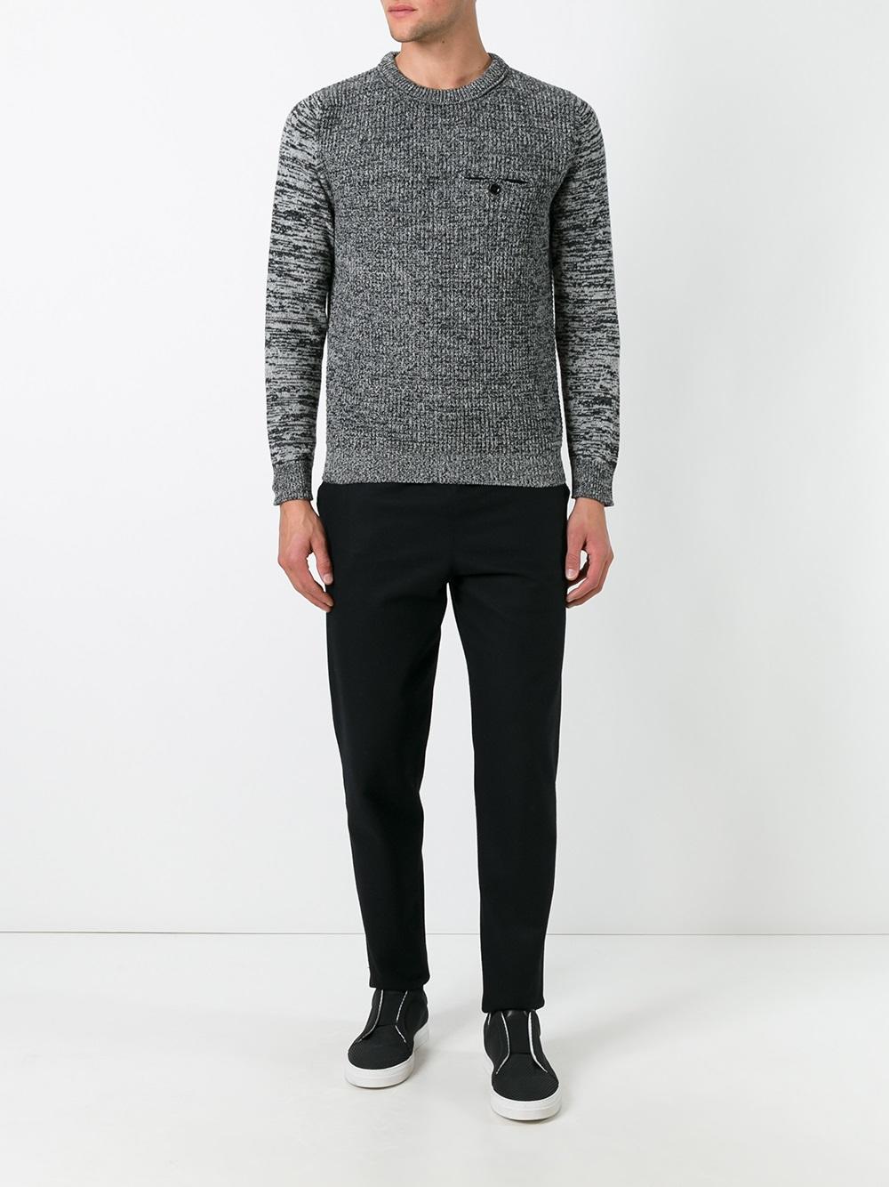 round neck jumper