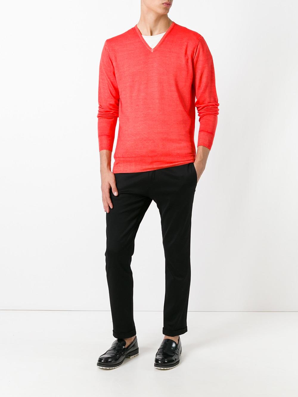 V-neck jumper