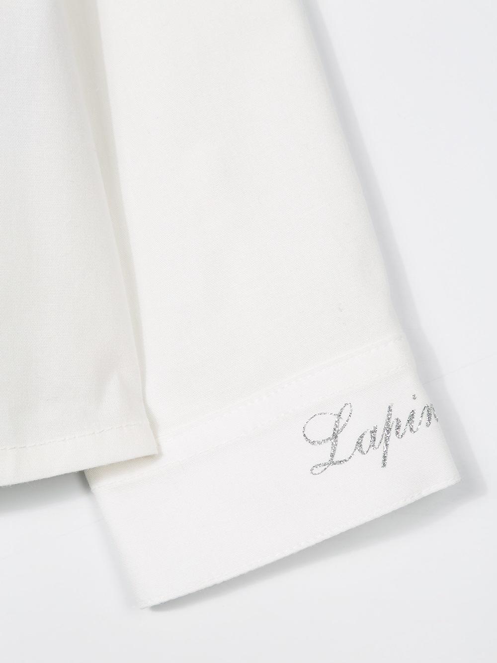 Peter Pan collar shirt