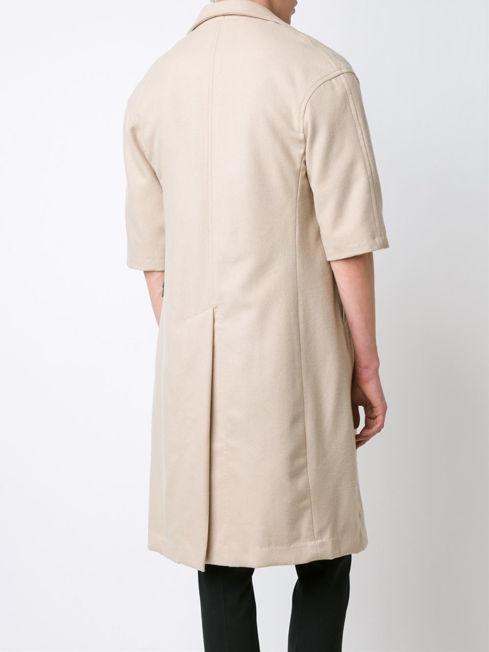 short sleeves coat