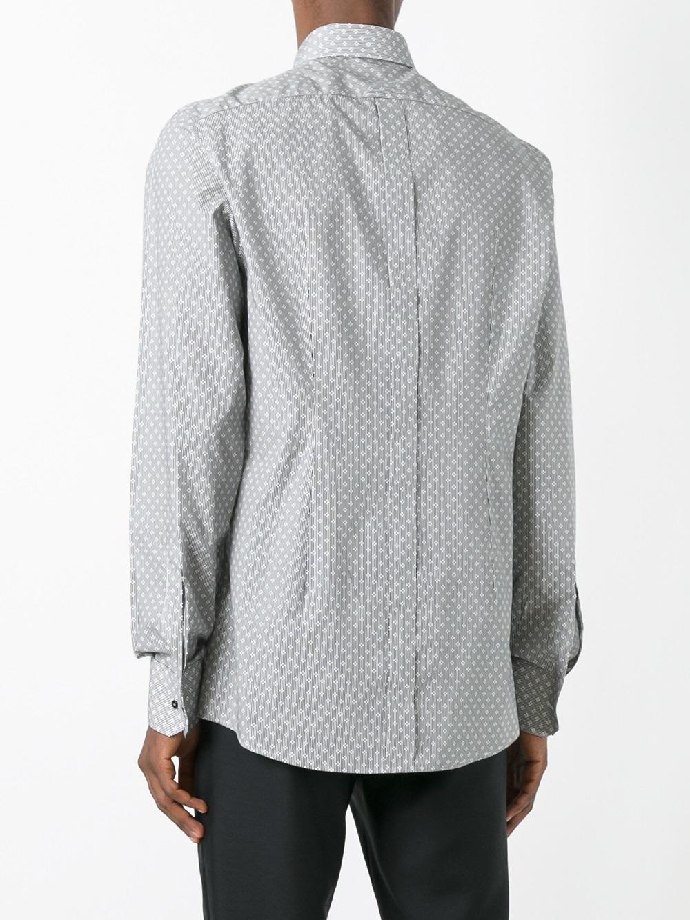 patterned shirt