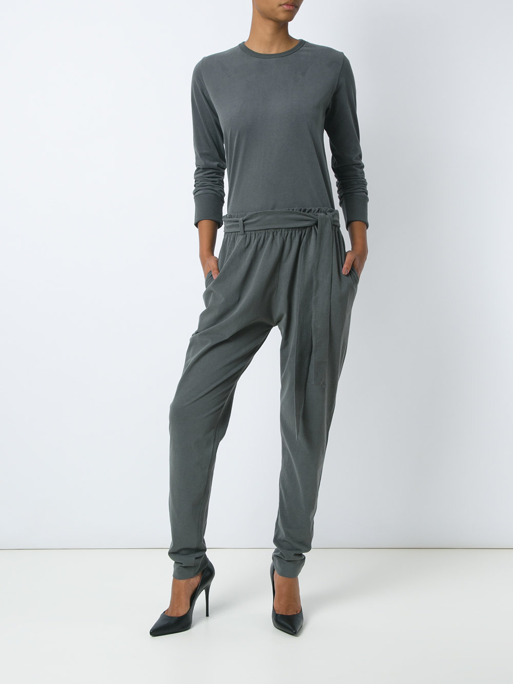 long sleeves top
