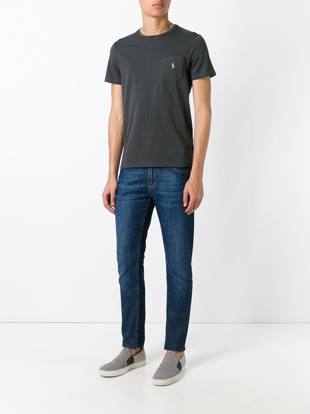 patch pocket T-shirt