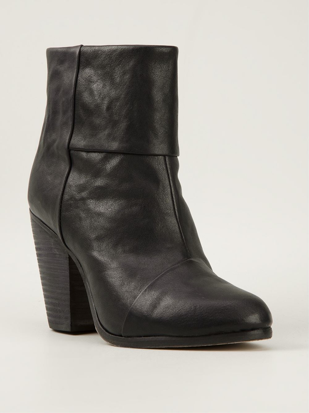 heeled ankle boots