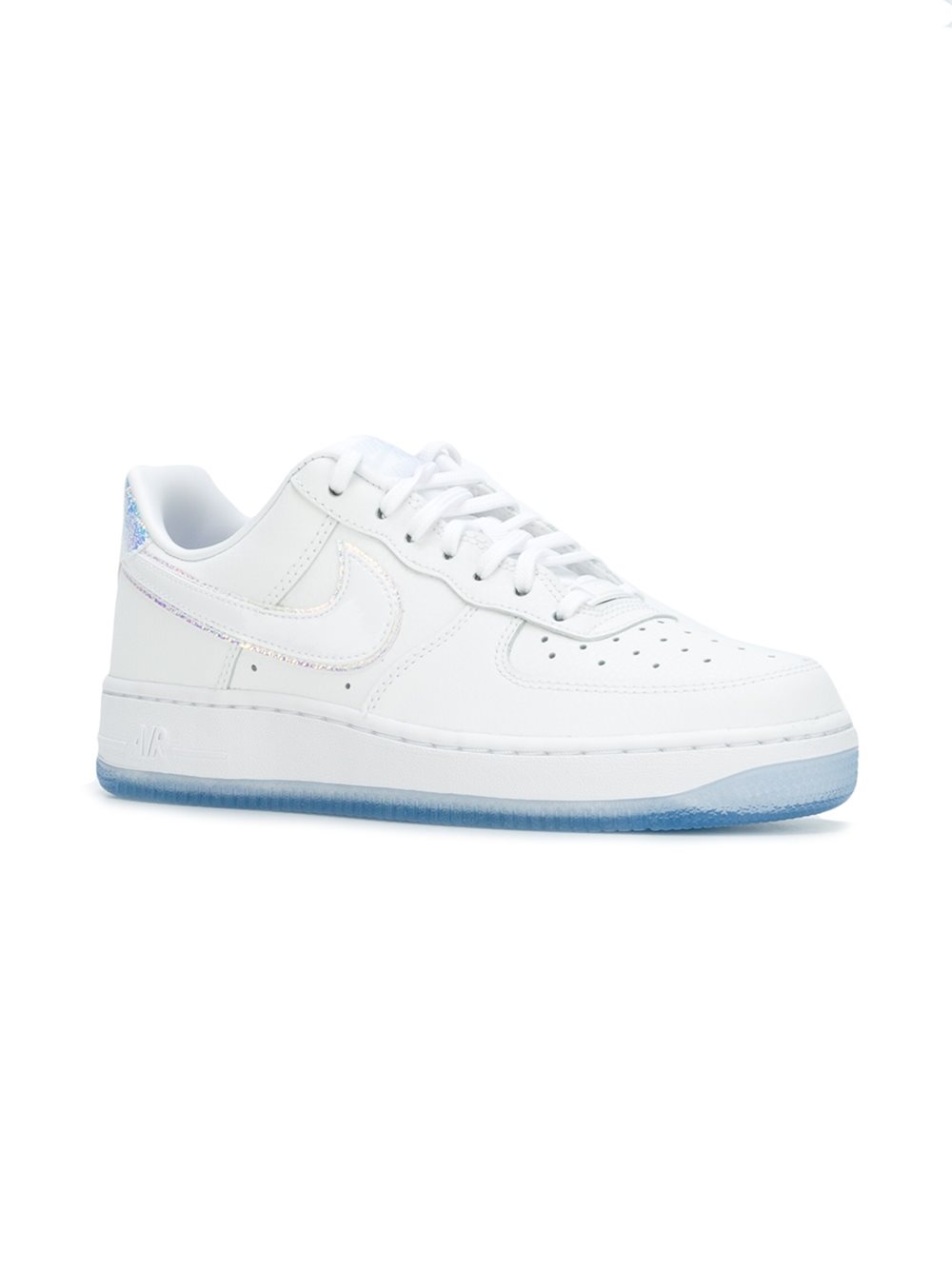 'Air Force 1 '07 Premium'板鞋
