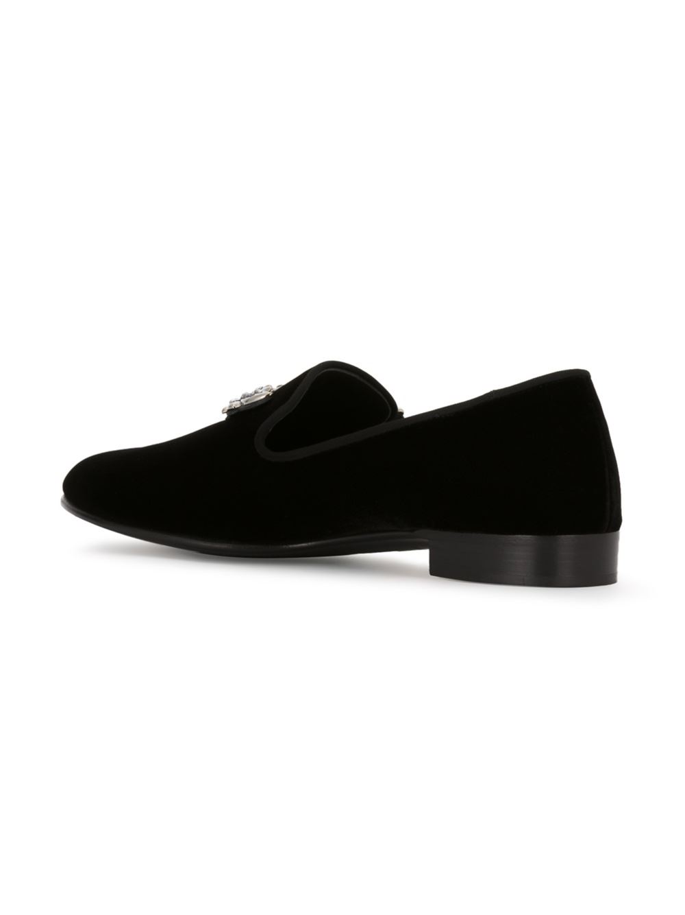 'Cruel' slippers