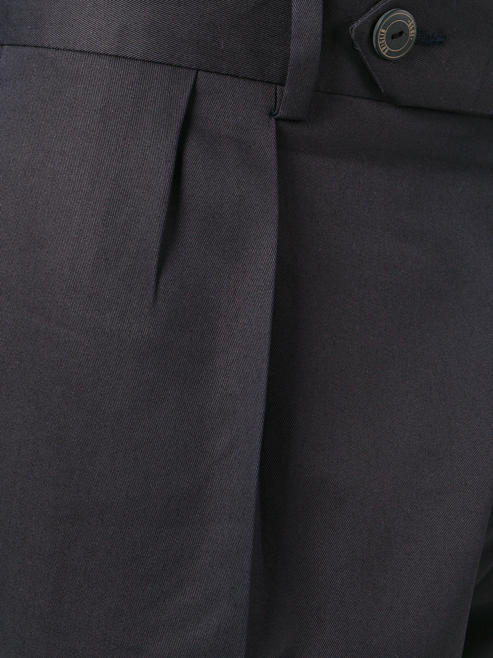 plain pants 