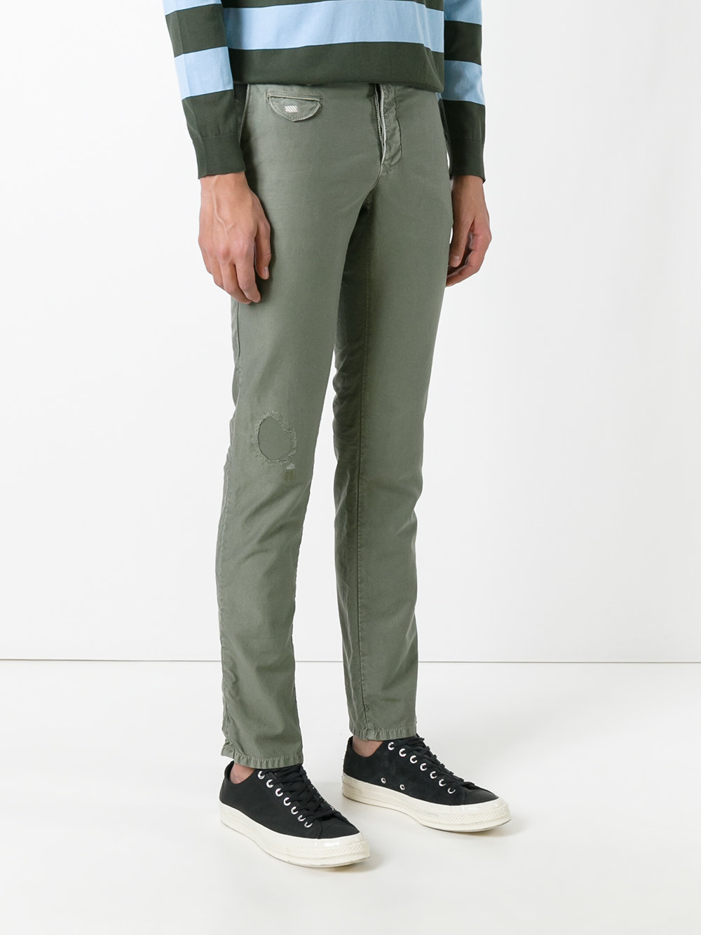 slim-fit trousers