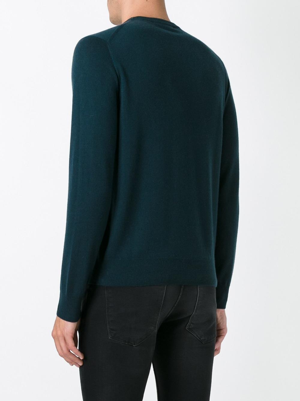 round neck jumper