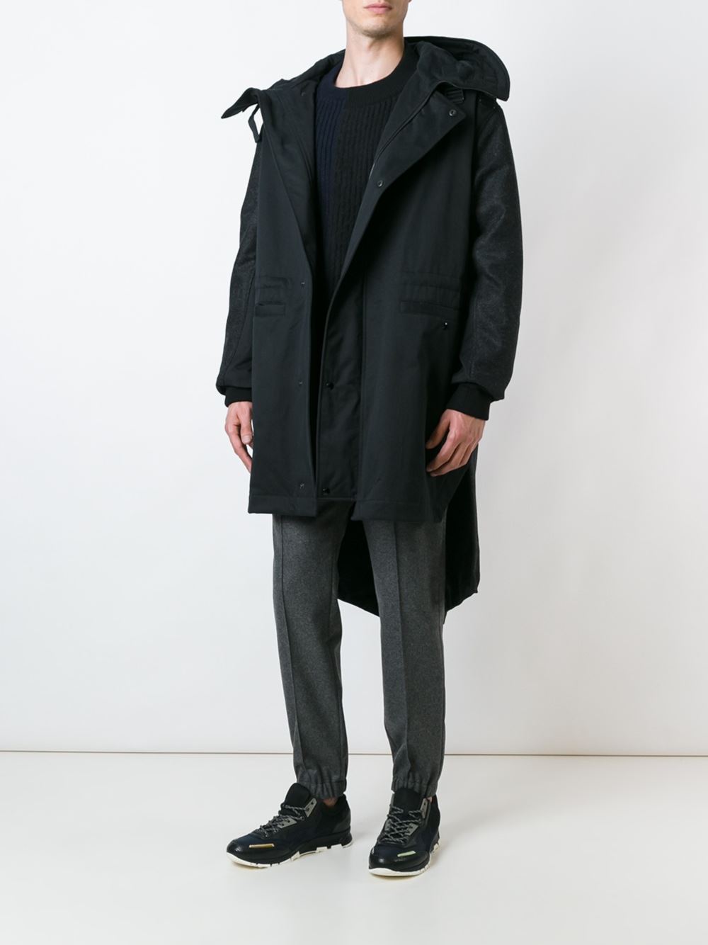 drop tail hem parka