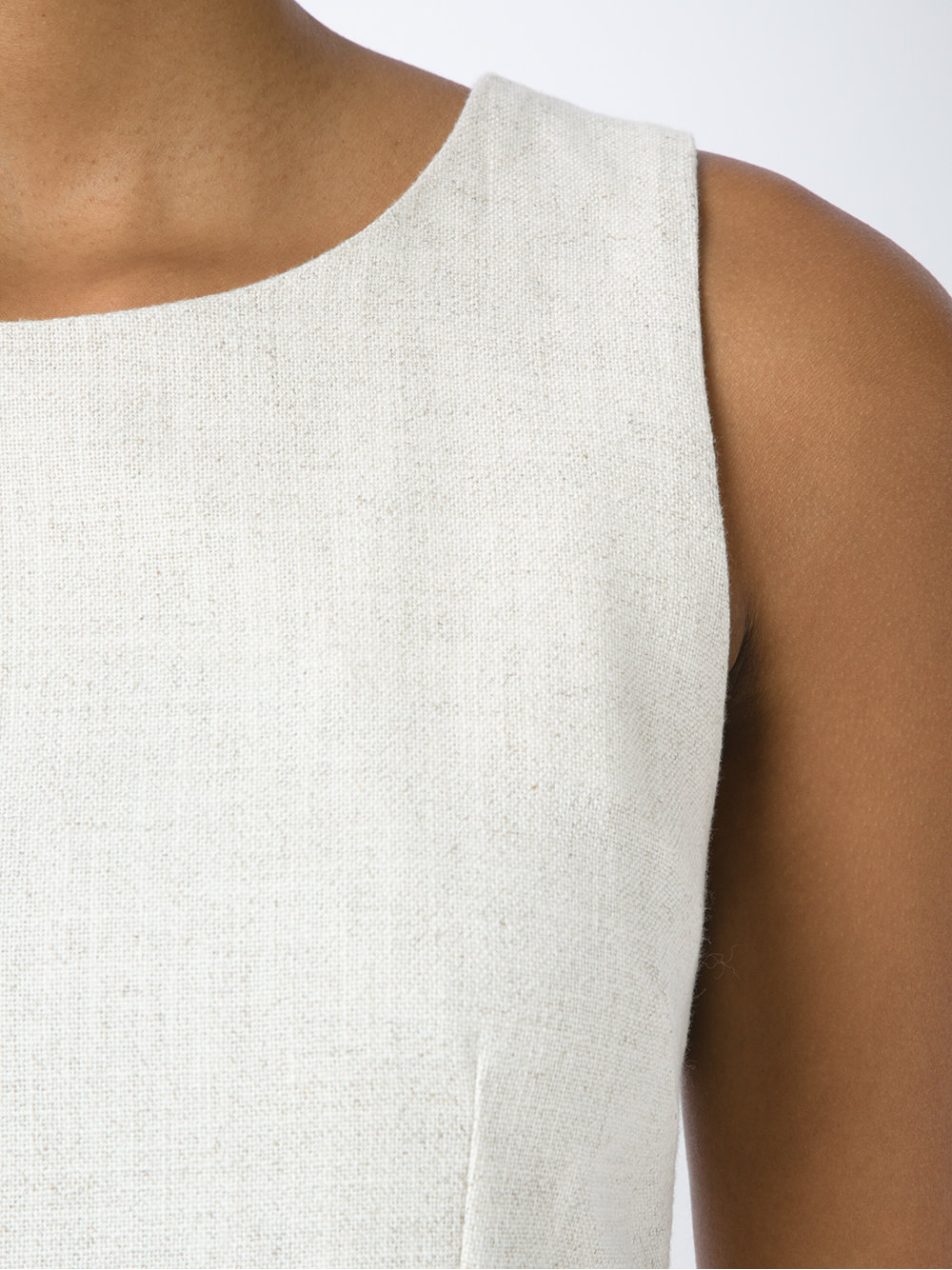 sleeveless dress