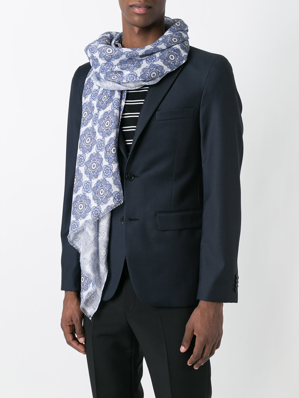 floral print scarf 