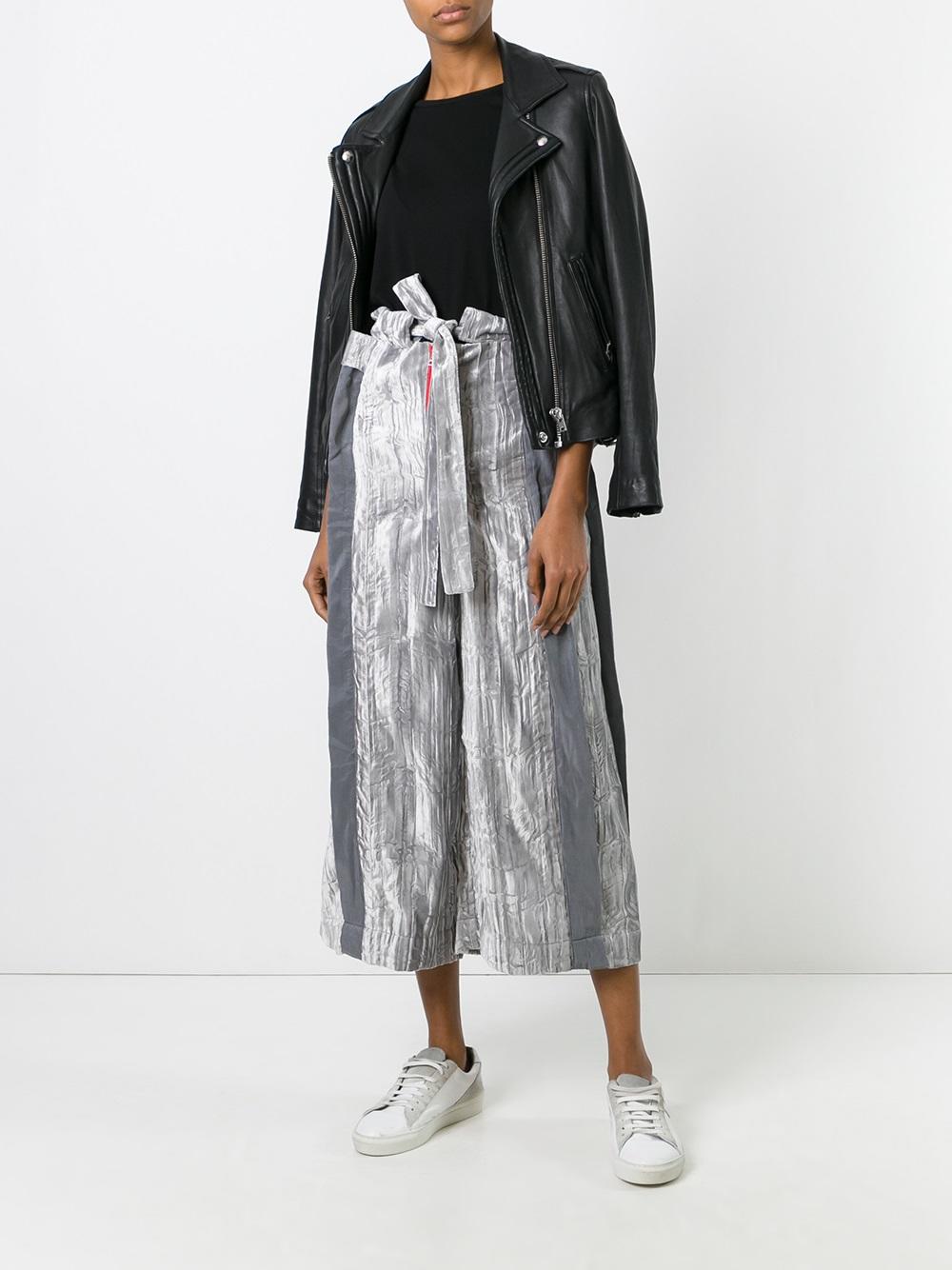 tied belt cropped trousers
