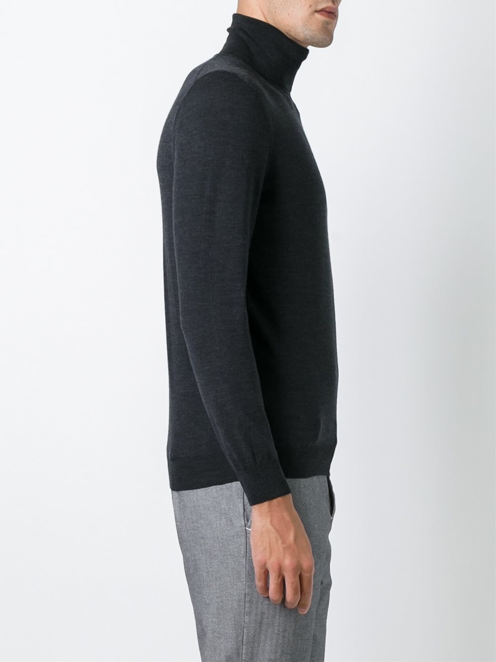 turtle neck sweater