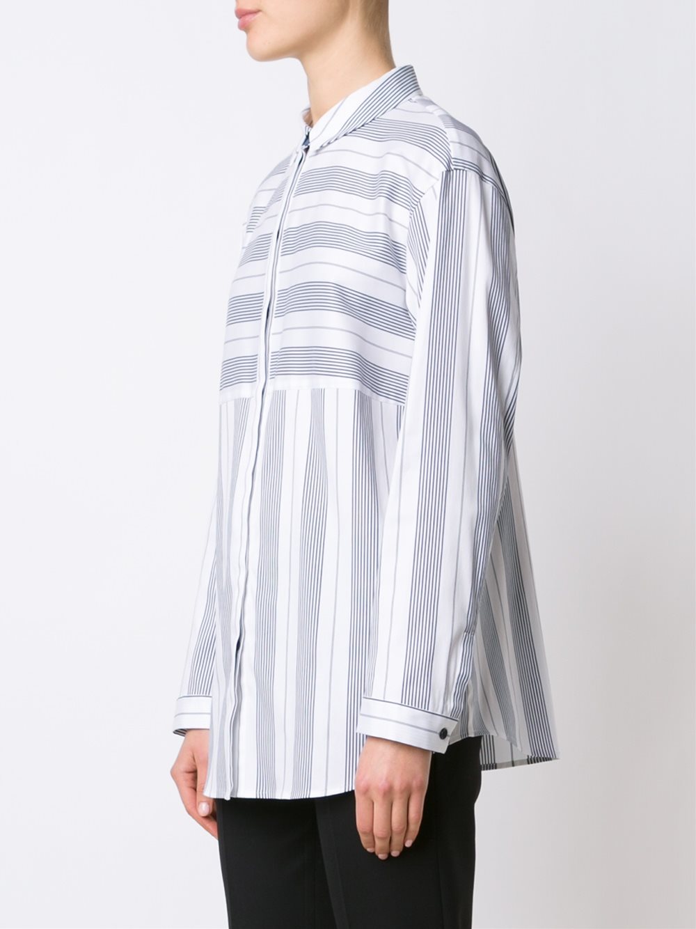 contrast stripe shirt