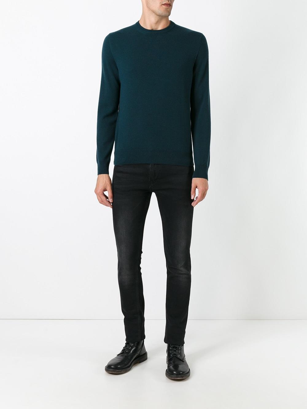 round neck jumper