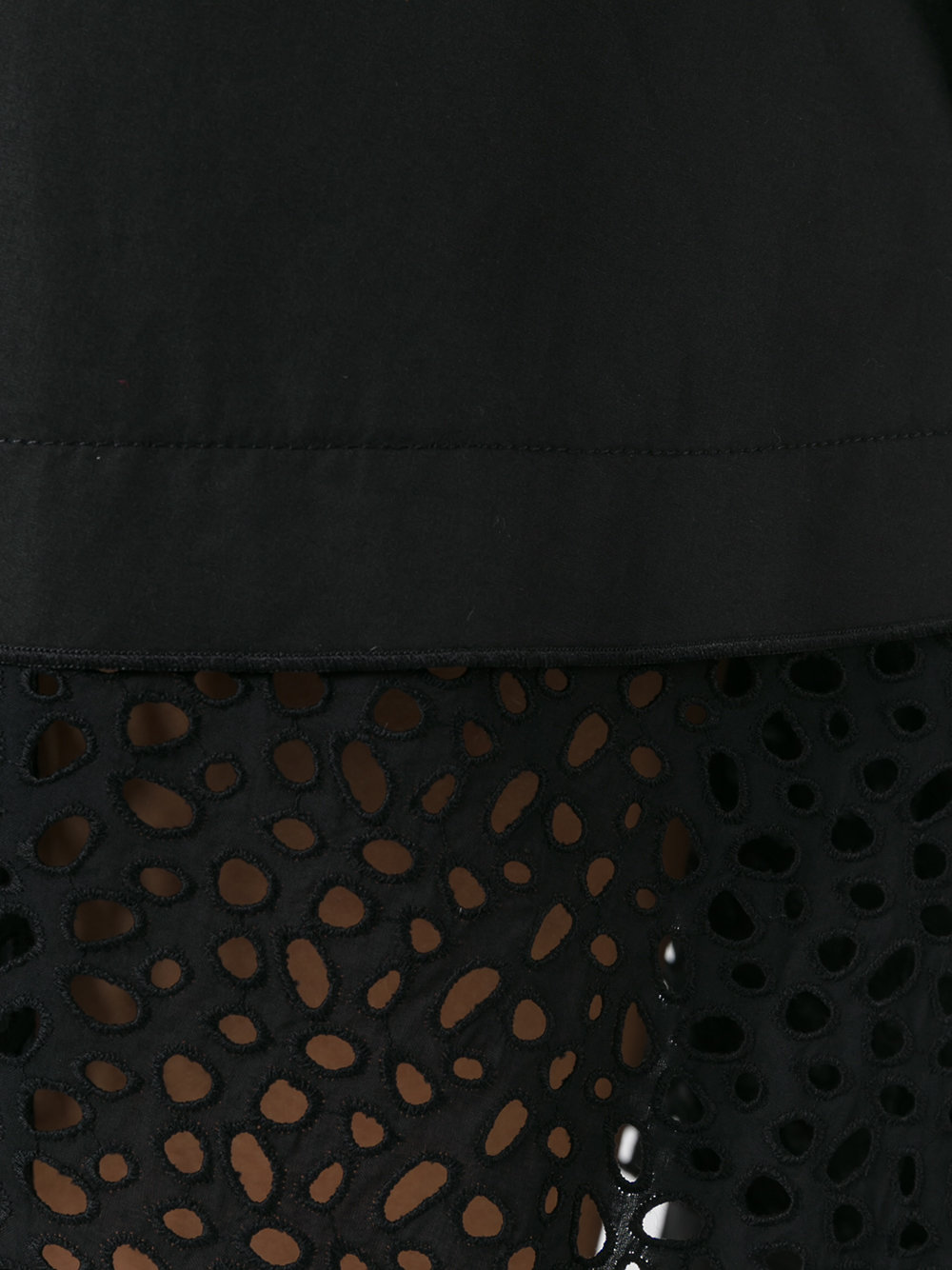 sleeveless dress