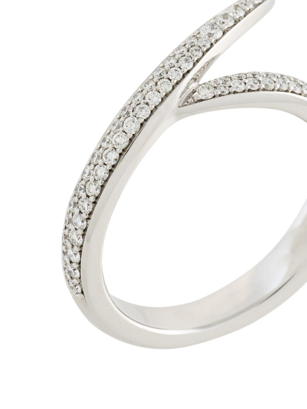 'Signature Diamond' interlocking ring