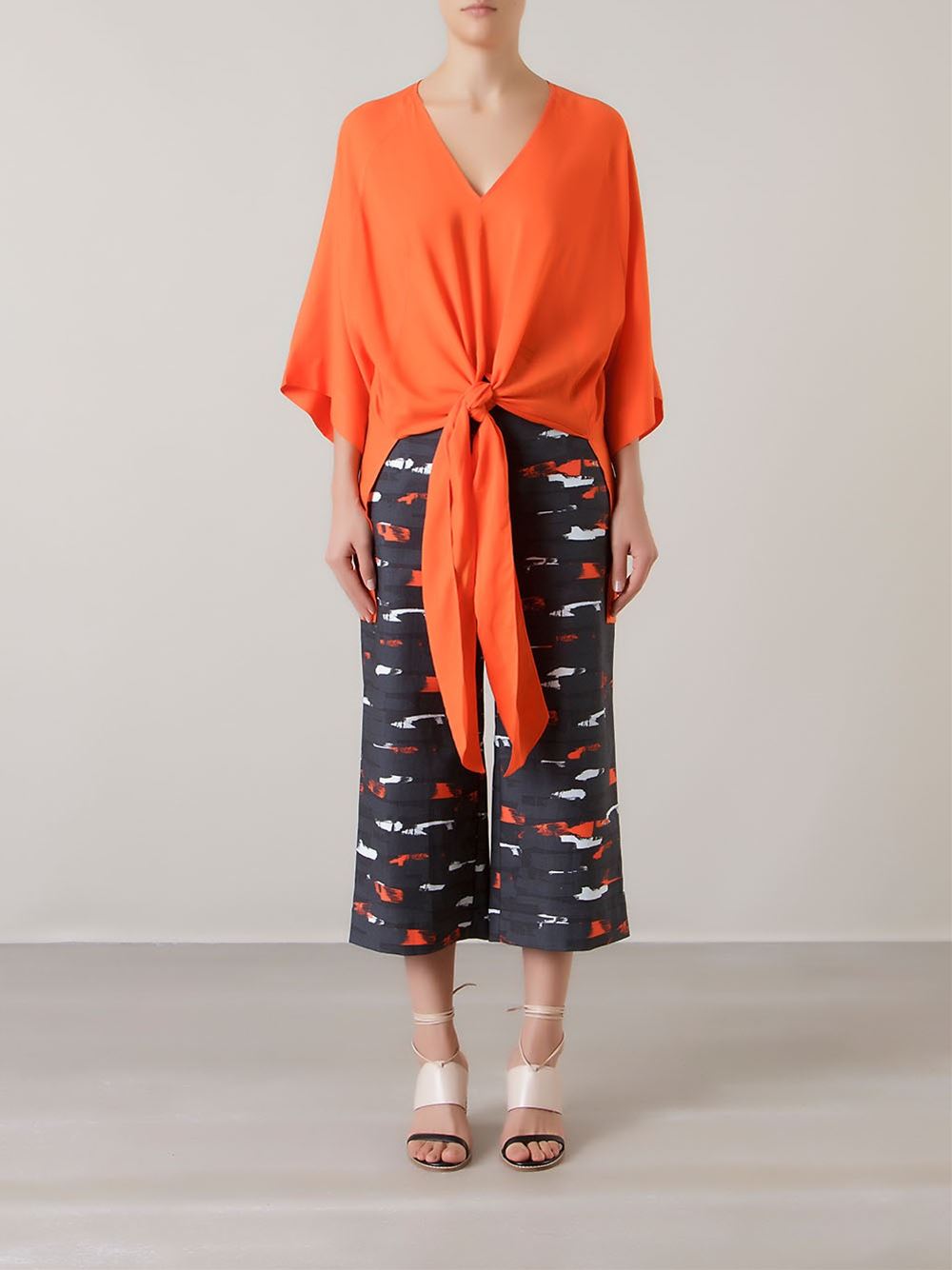 Abstract print wide leg cropped trousers