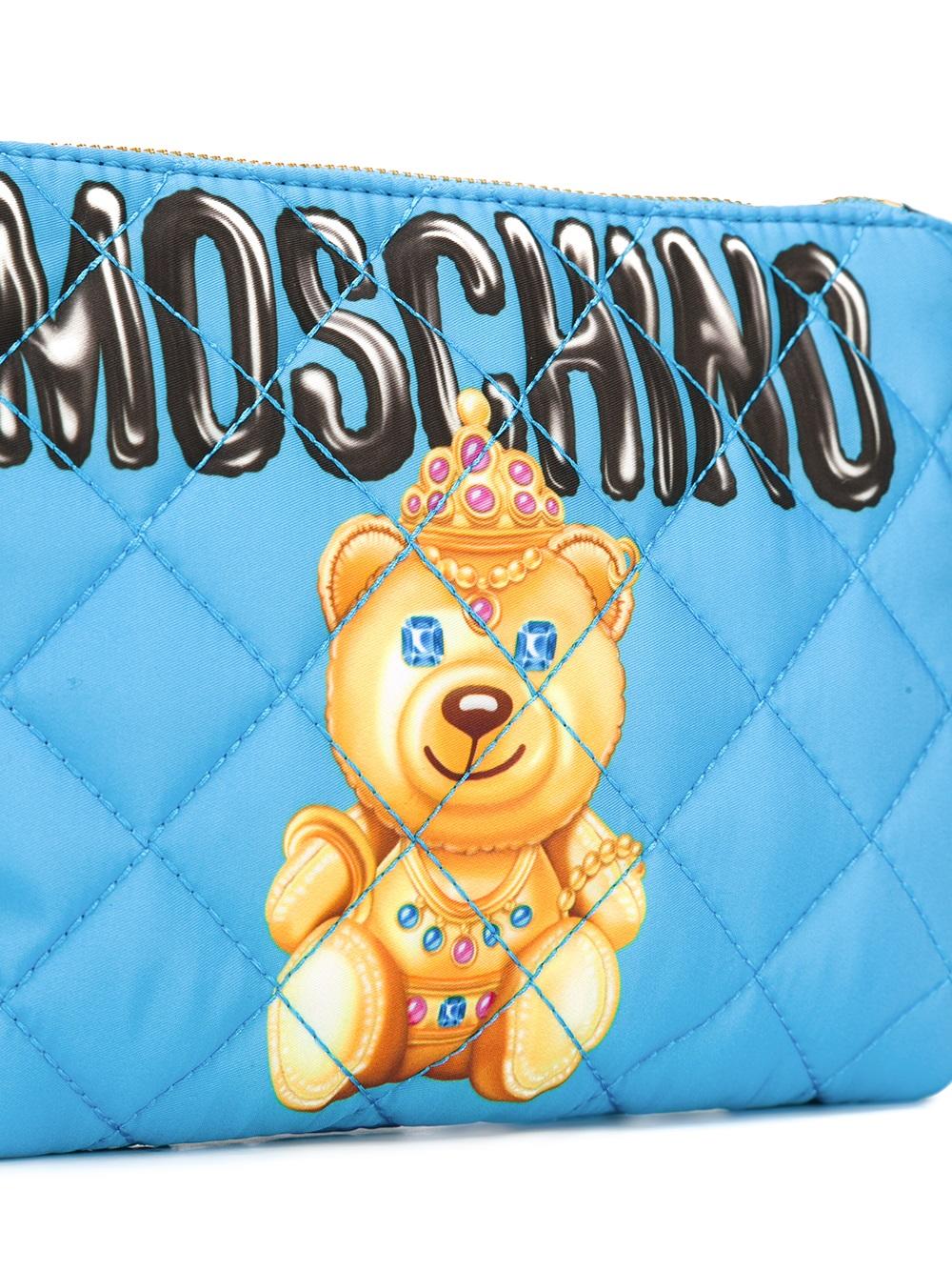 bear print clutch