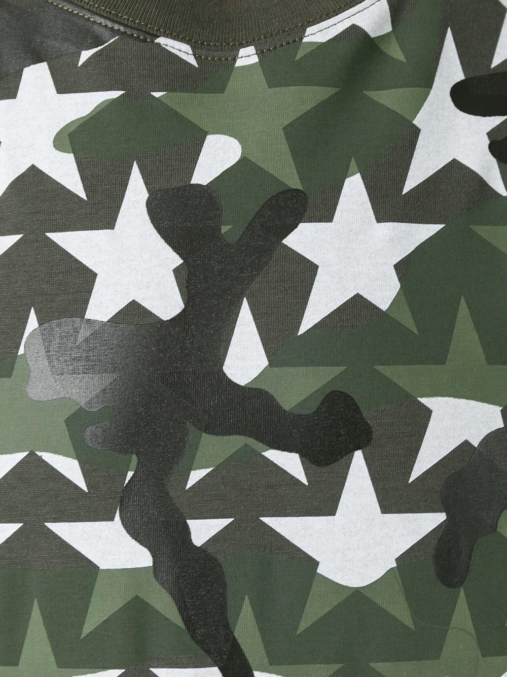 Camustars T-shirt
