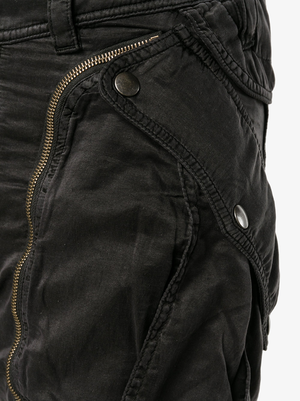 cropped cargo trousers 