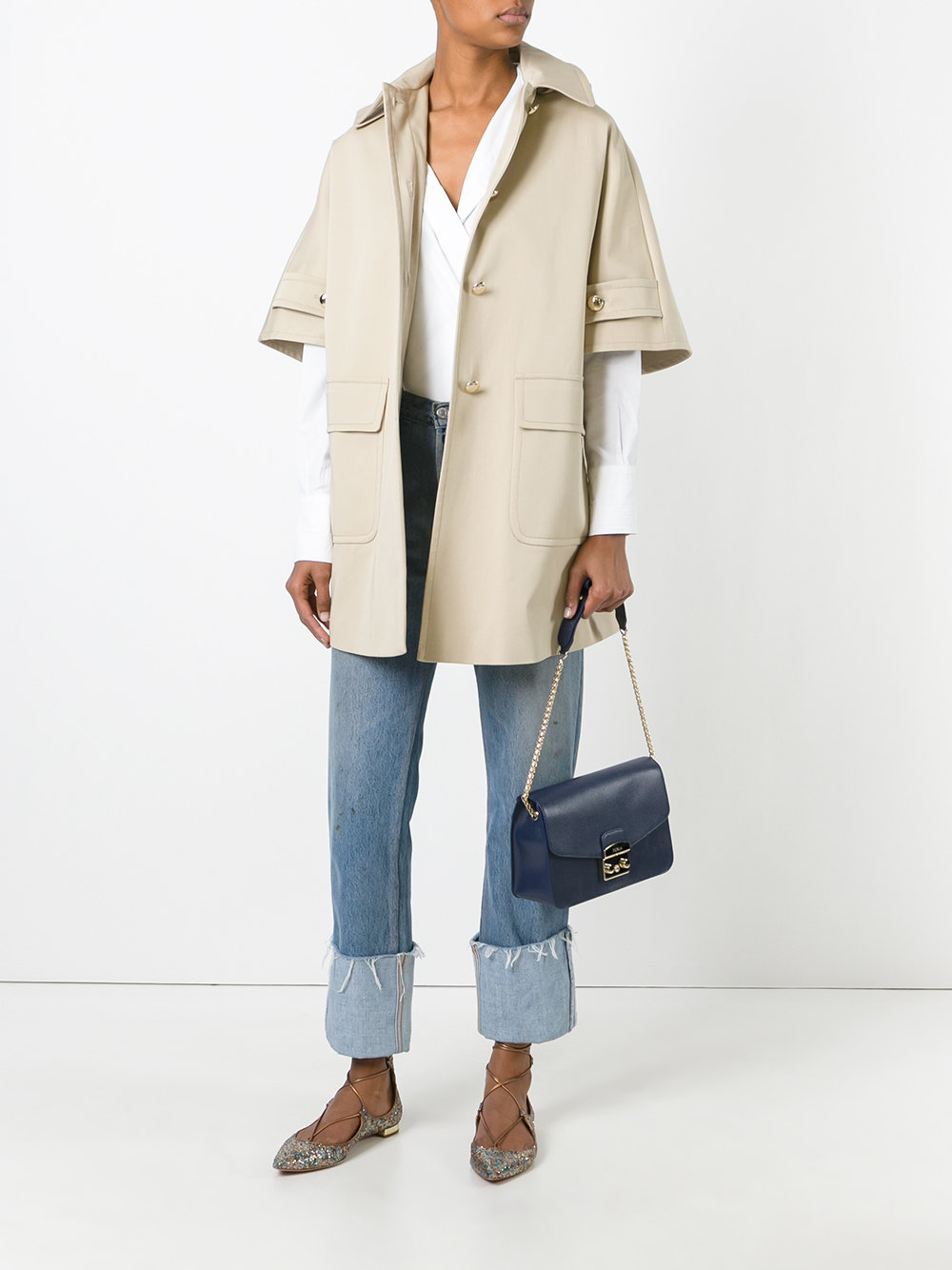 shortsleeved boxy coat