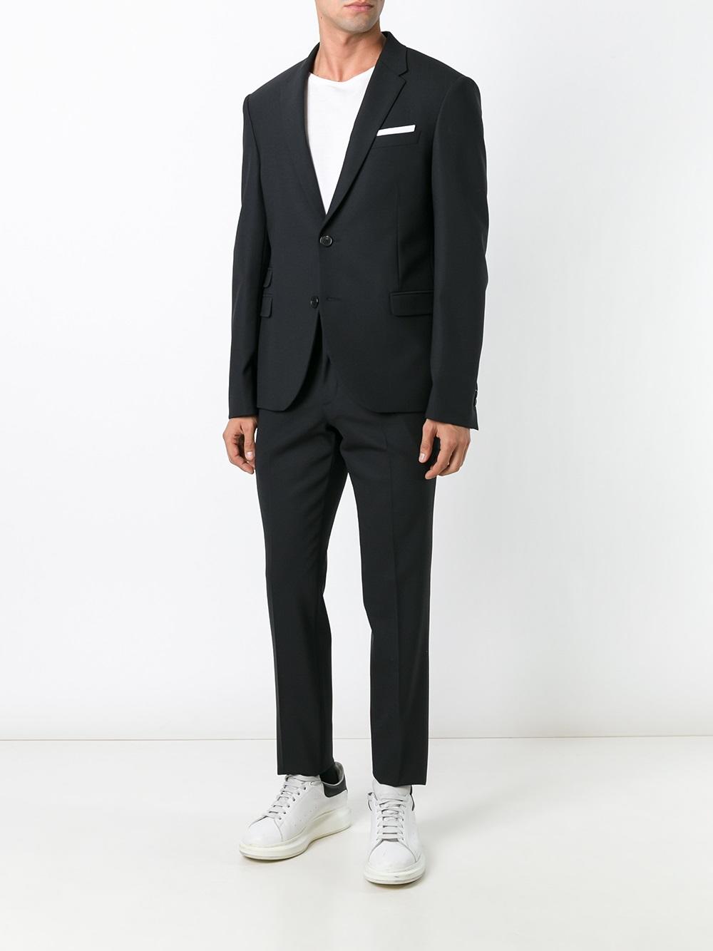slim fit suit