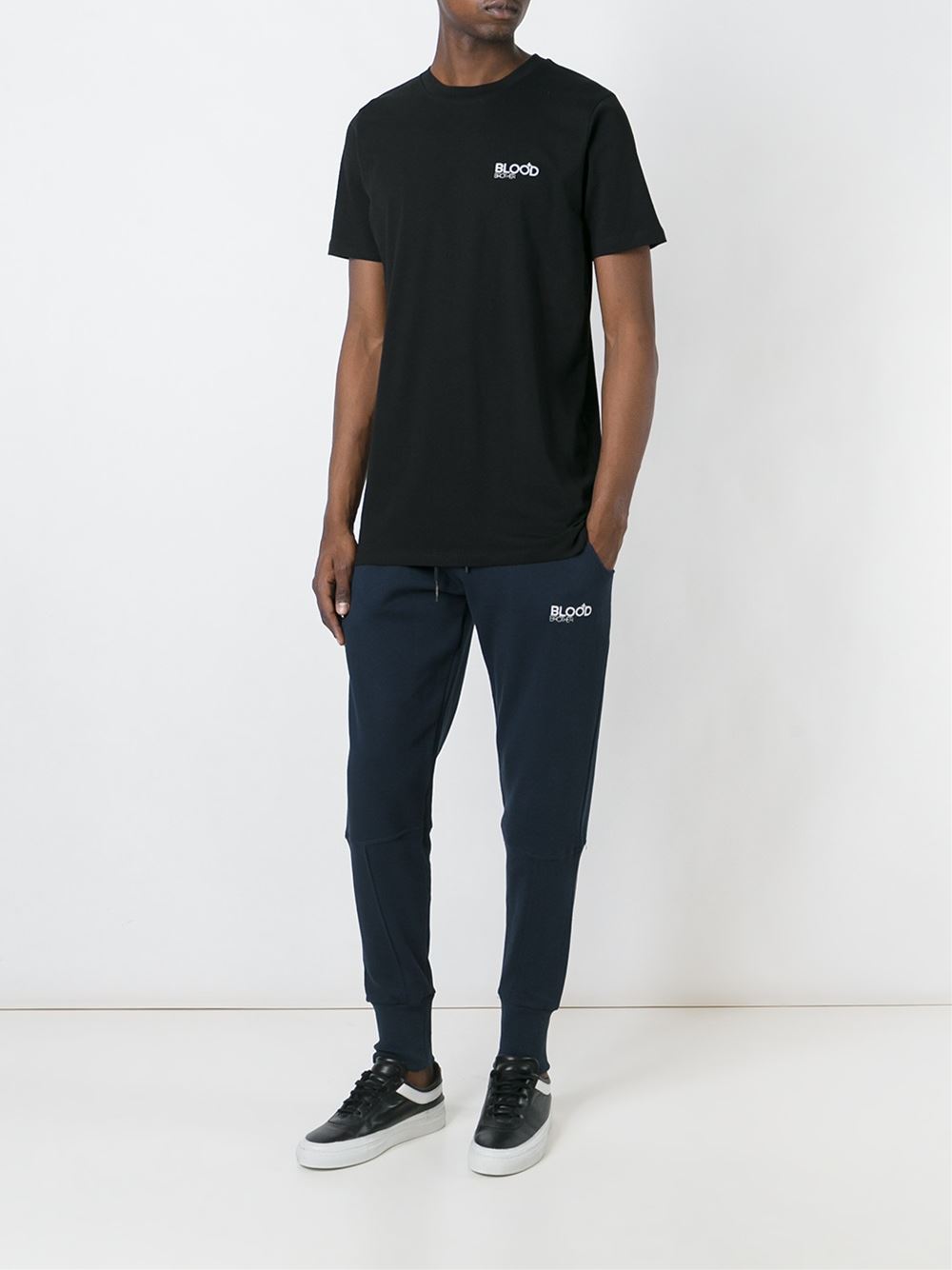 embroidered logo sweatpants