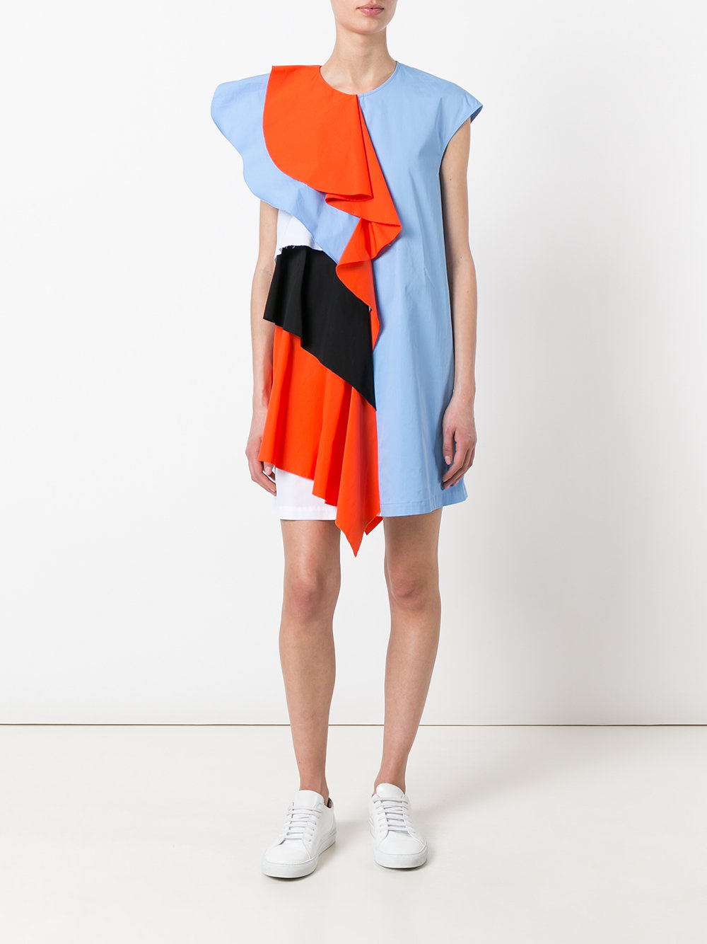 sleeveless ruffle dress