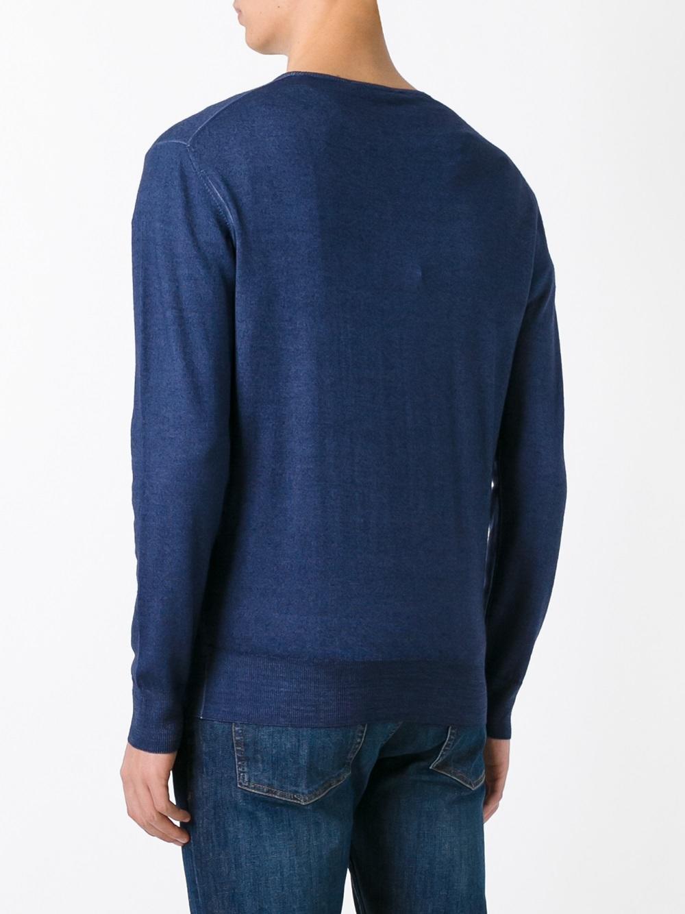 V-neck jumper