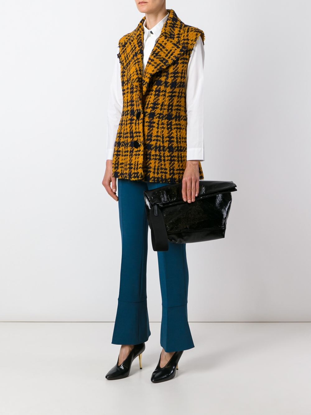 three-dimensional checked sleeveless jacket