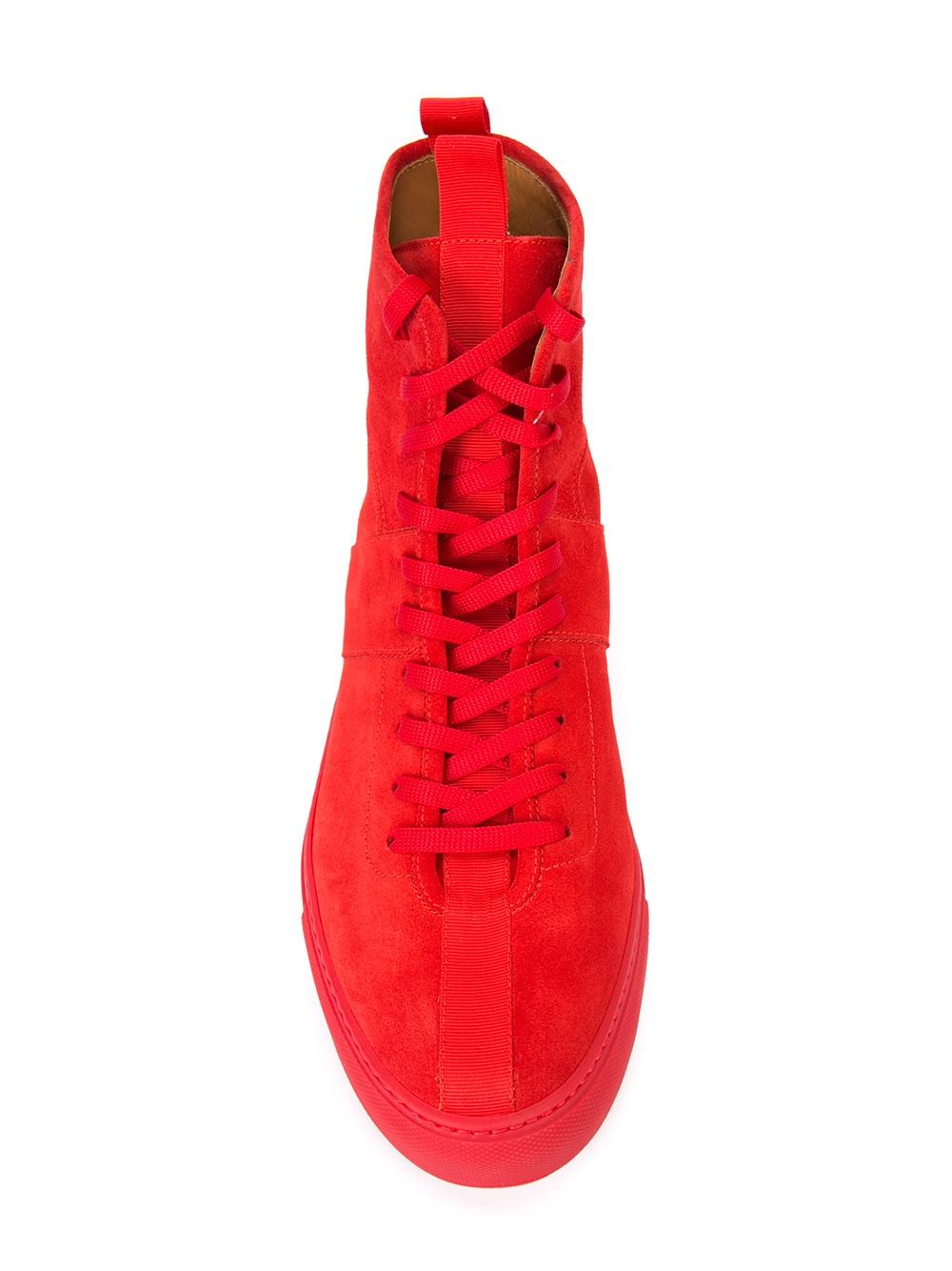 lace-up hi-tops