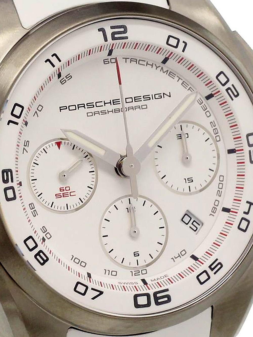 'Dashboard P6620 Chronograph' analog watch