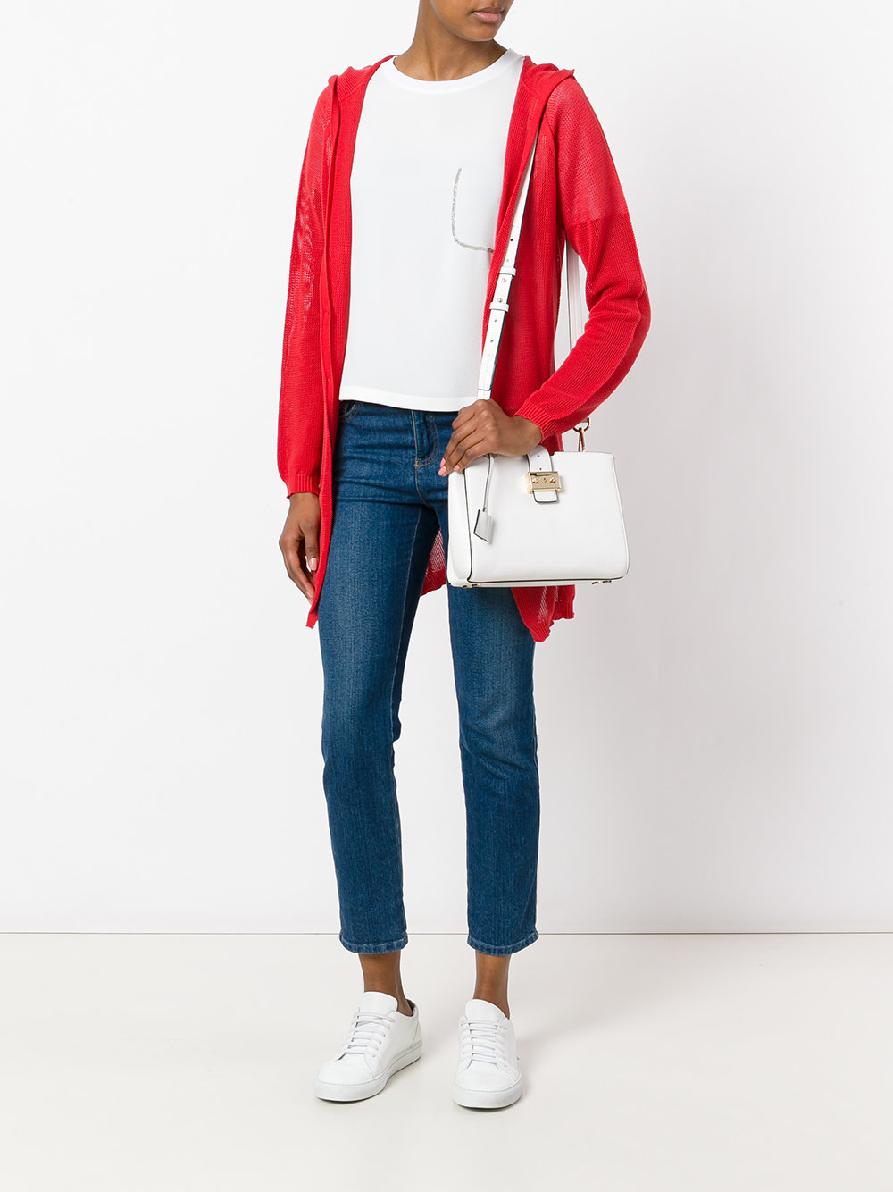 top fastening shoulder bag