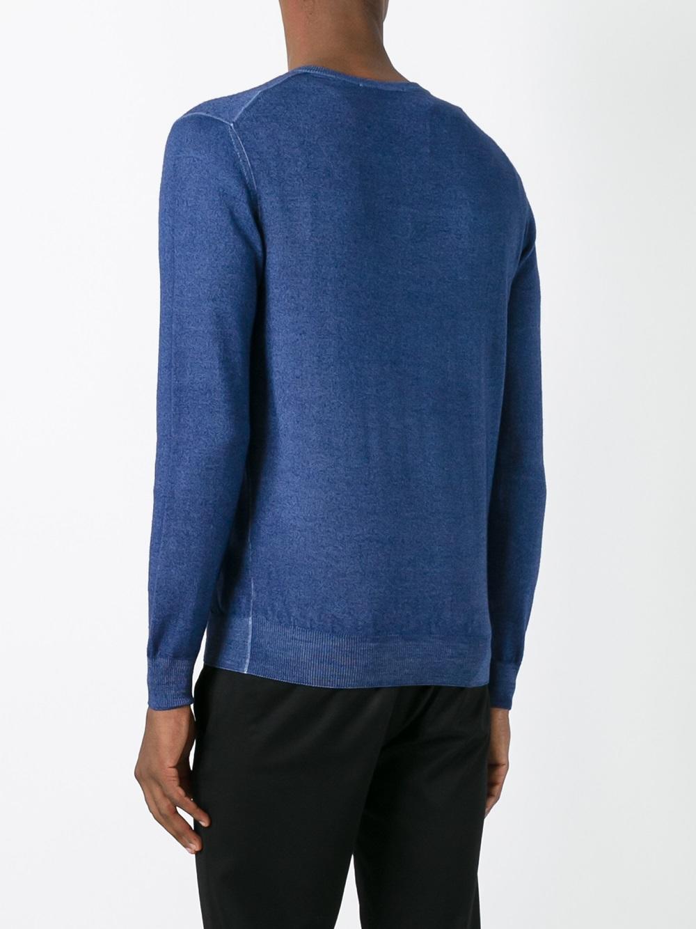 V-neck jumper