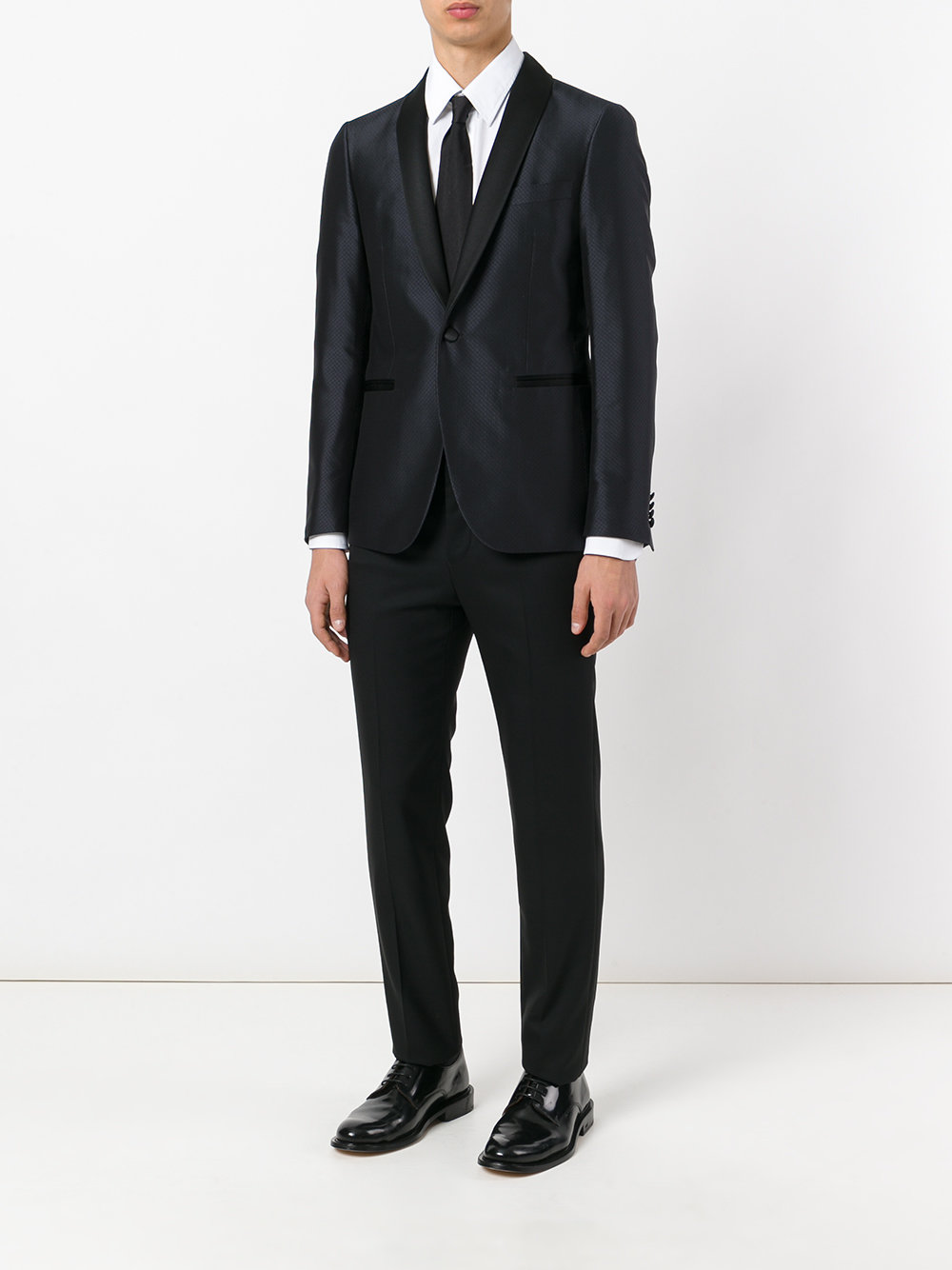 embroidered tuxedo blazer