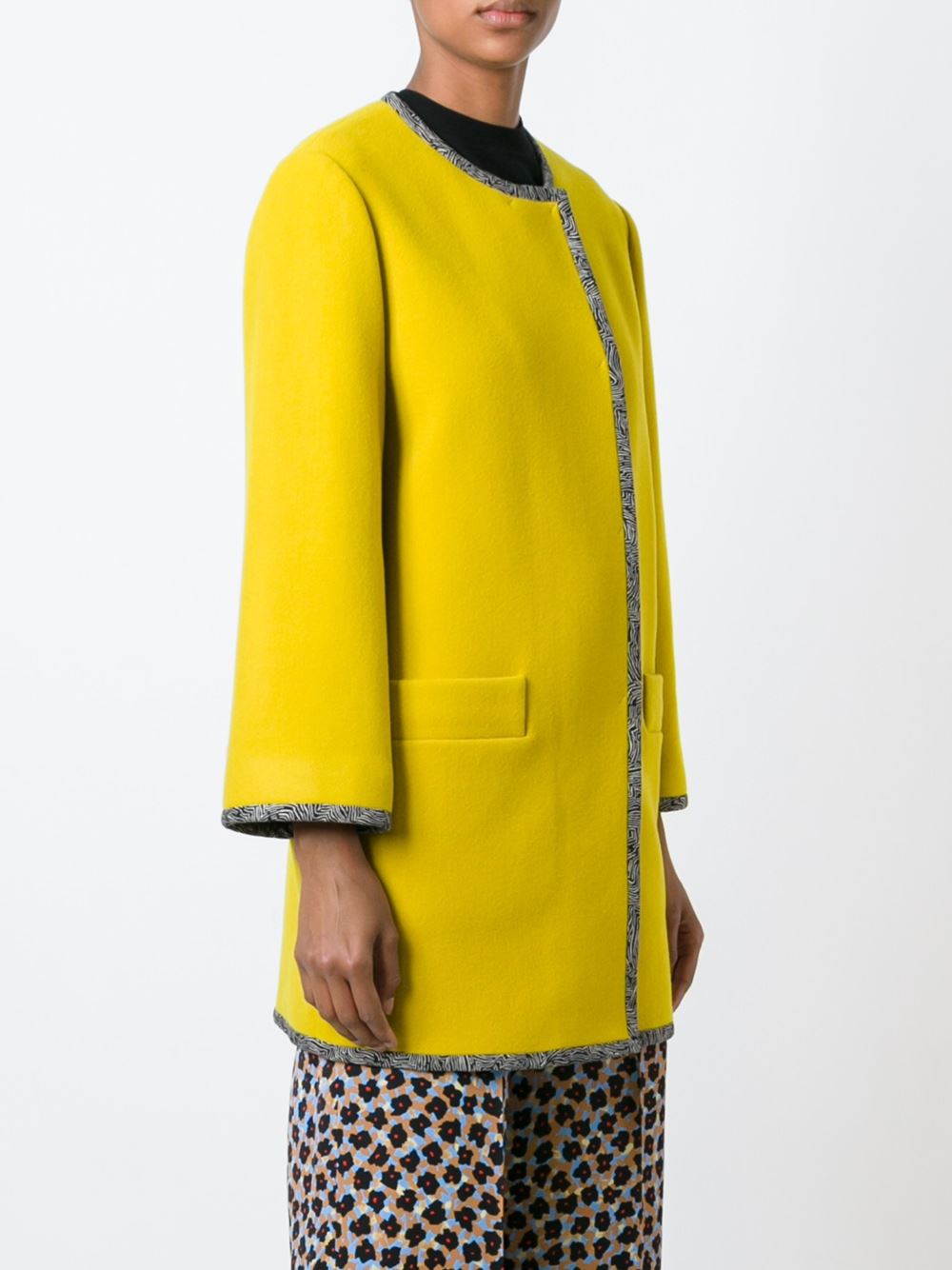 trim detail collarless coat
