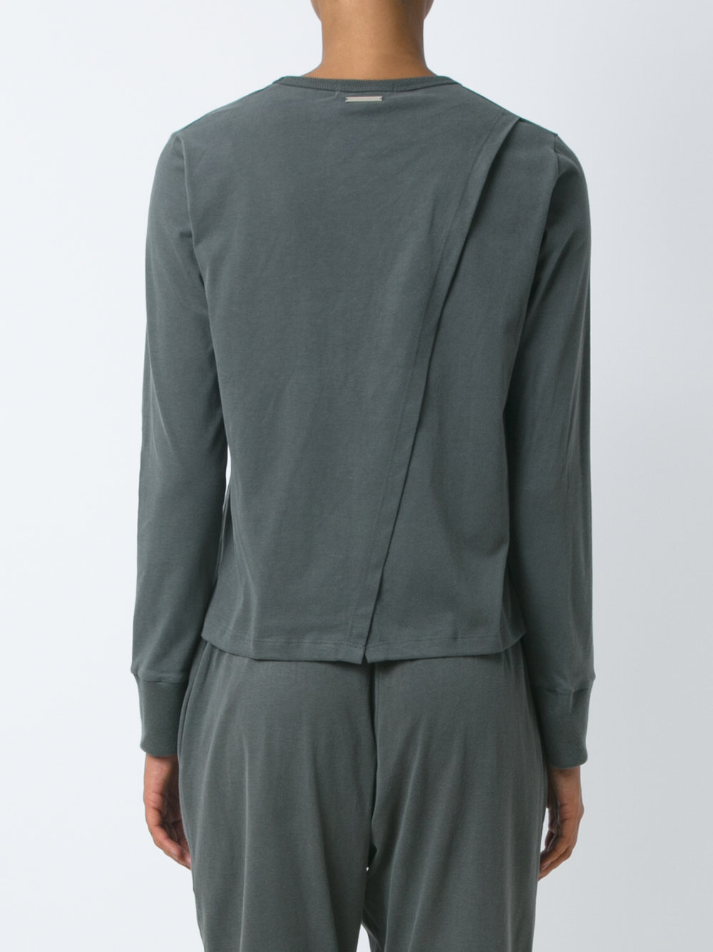 long sleeves top