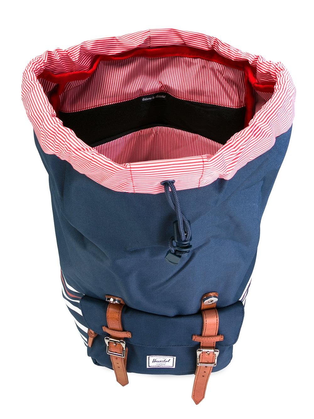 double strap fastening backpack